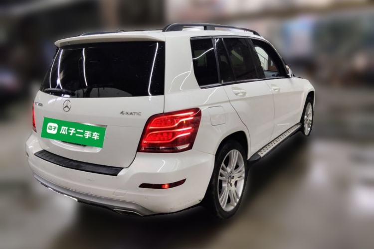 Used Mercedes-Benz GLK-Class 2014 GLK 260 4MATIC Dynamic Model Rear Right 45 Deg
