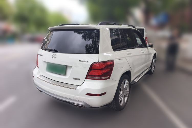 Used Mercedes-Benz GLK-Class 2014 GLK 260 4MATIC Dynamic Model Rear Right 45 Deg