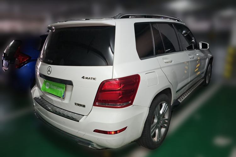 Used Mercedes-Benz GLK-Class 2014 GLK 260 4MATIC Dynamic Model Rear Right 45 Deg