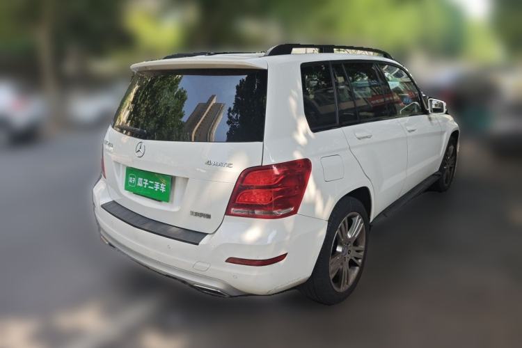 Used Mercedes-Benz GLK-Class 2014 GLK 260 4MATIC Dynamic Model Rear Right 45 Deg