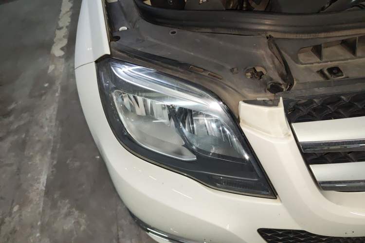 Used Mercedes-Benz GLK-Class 2014 GLK 200 Standard Model Right Front Headlight