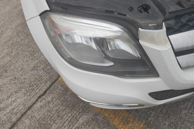 Used Mercedes-Benz GLK-Class 2014 GLK 260 4MATIC Dynamic Model Right Front Headlight
