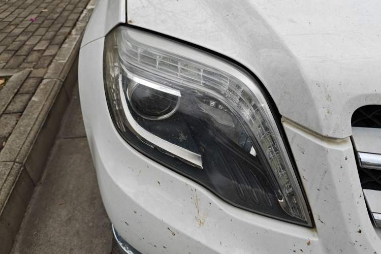 Used Mercedes-Benz GLK-Class 2014 GLK 200 Standard Model Right Front Headlight