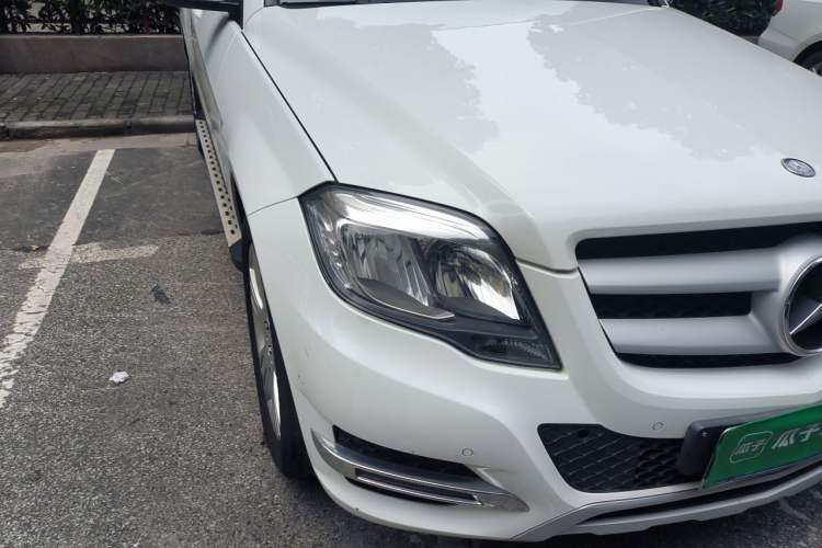 Used Mercedes-Benz GLK-Class 2014 GLK 260 4MATIC Dynamic Model Right Front Headlight
