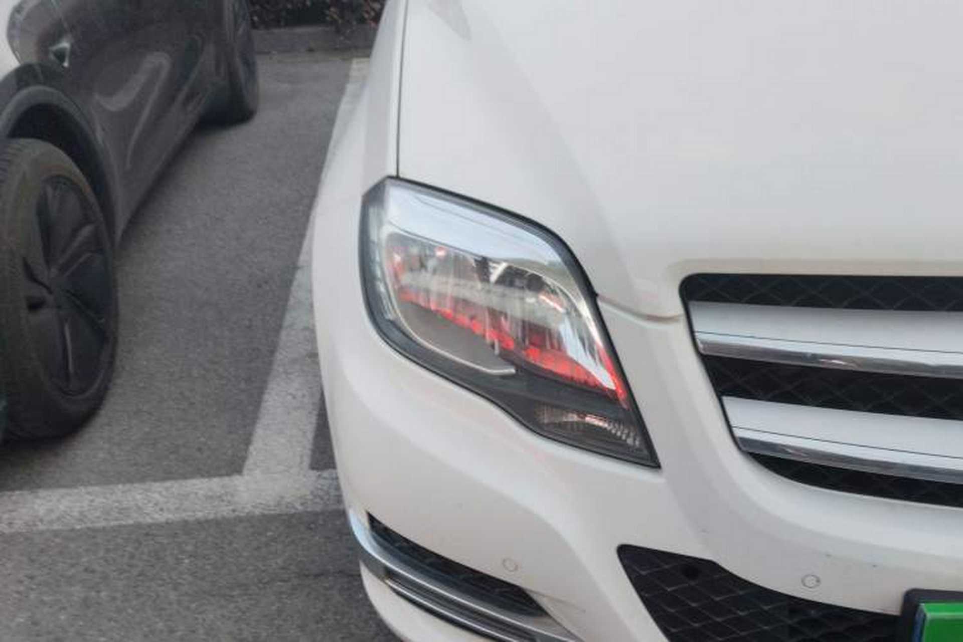 Used Mercedes-Benz GLK-Class 2014 GLK 200 Standard Model Right Front Headlight