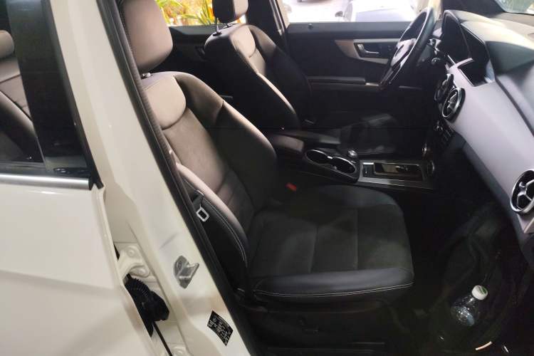 Used Mercedes-Benz GLK-Class 2014 GLK 200 Standard Model Right Front Seat