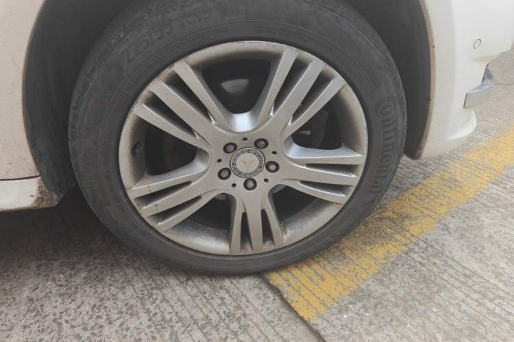 Used Mercedes-Benz GLK-Class 2014 GLK 260 4MATIC Dynamic Model Right Front Wheel Hub
