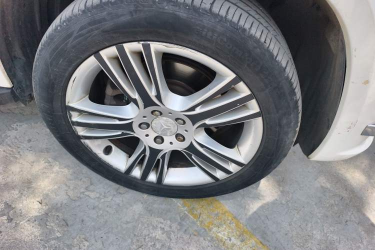 Used Mercedes-Benz GLK-Class 2014 GLK 200 Standard Model Right Front Wheel Hub
