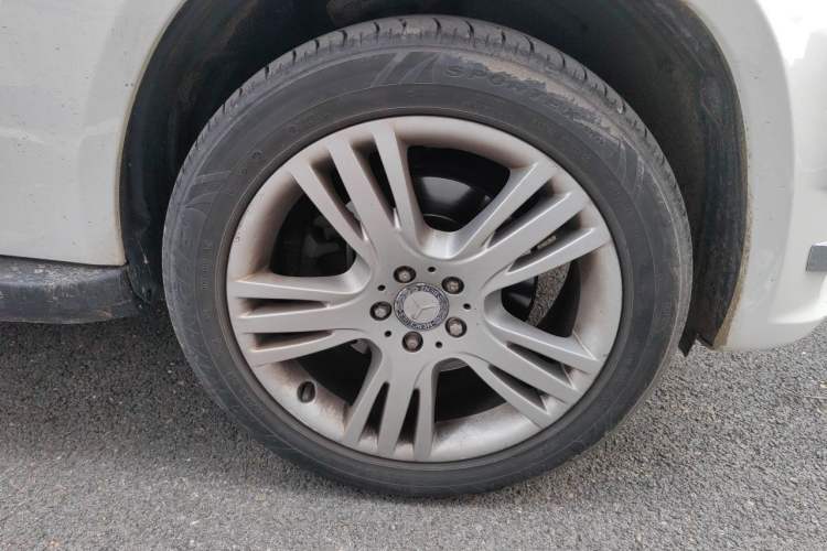 Used Mercedes-Benz GLK-Class 2014 GLK 260 4MATIC Dynamic Model Right Front Wheel Hub