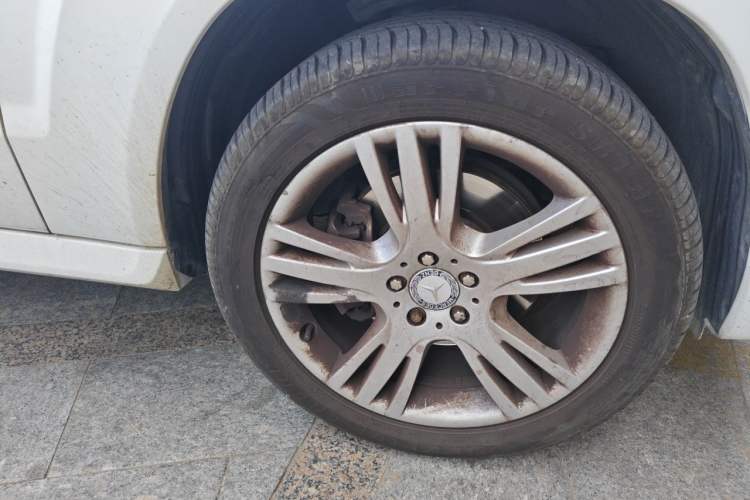 Used Mercedes-Benz GLK-Class 2014 GLK 260 4MATIC Dynamic Model Right Front Wheel Hub