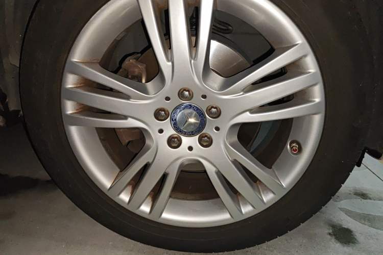 Used Mercedes-Benz GLK-Class 2014 GLK 200 Standard Model Right Front Wheel Hub