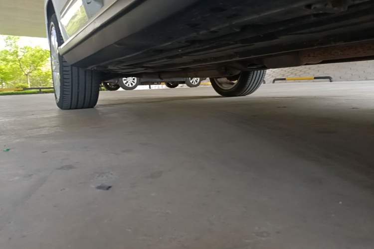Used Mercedes-Benz GLK-Class 2014 GLK 200 Standard Model Right Side Sill