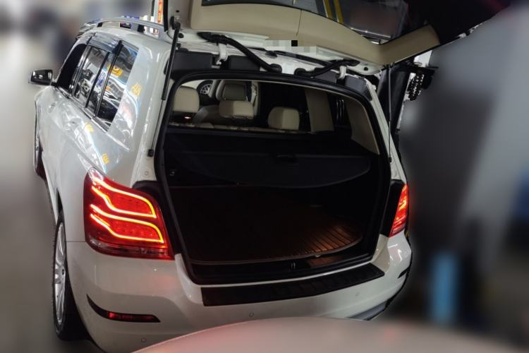 Used Mercedes-Benz GLK-Class 2014 GLK 260 4MATIC Dynamic Model Trunk