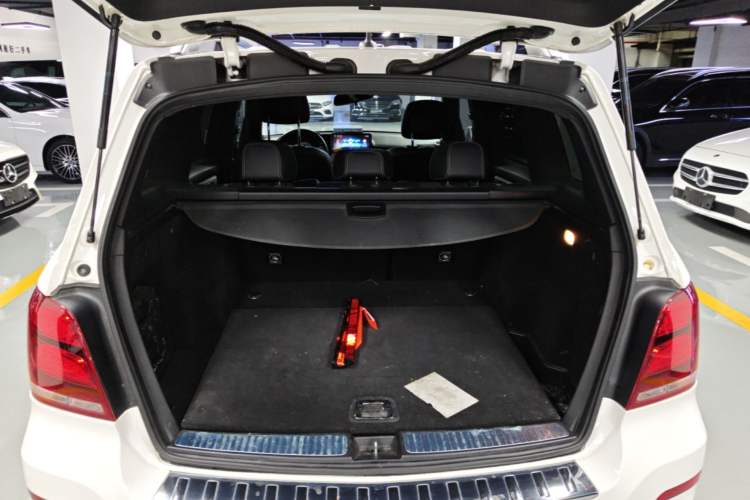 Used Mercedes-Benz GLK-Class 2014 GLK 200 Standard Model Trunk