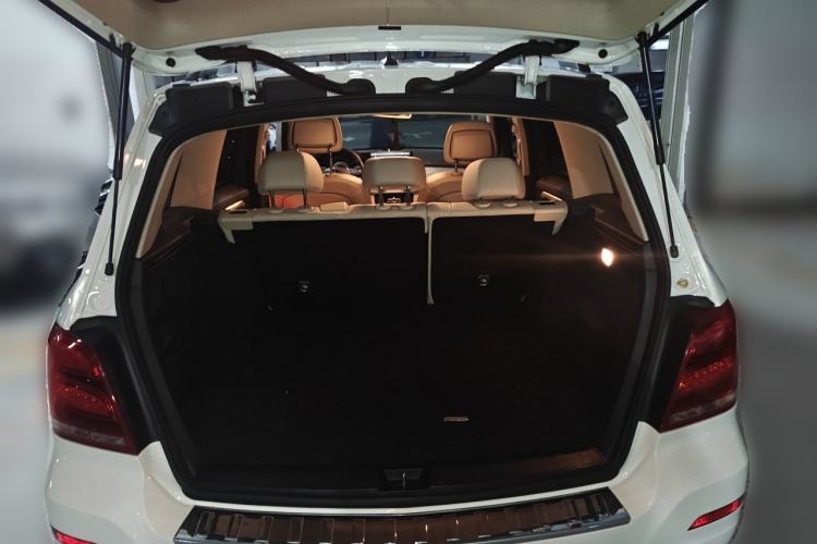 Used Mercedes-Benz GLK-Class 2014 GLK 260 4MATIC Dynamic Model Trunk
