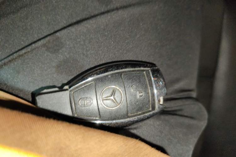 Used Mercedes-Benz GLK-Class 2014 GLK 200 Standard Model Vehicle Key