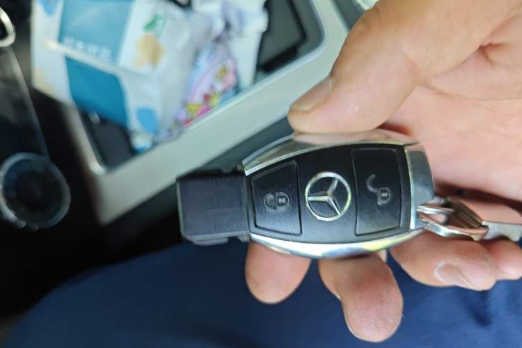 Used Mercedes-Benz GLK-Class 2014 GLK 260 4MATIC Dynamic Model Vehicle Key