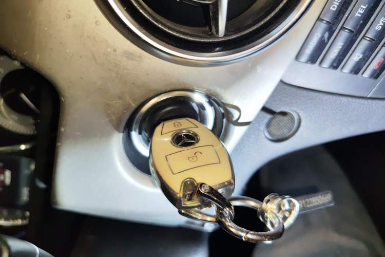 Used Mercedes-Benz GLK-Class 2014 GLK 200 Standard Model Vehicle Key