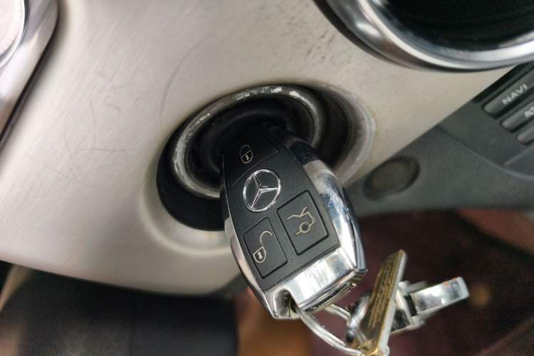 Used Mercedes-Benz GLK-Class 2014 GLK 200 Standard Model Vehicle Key