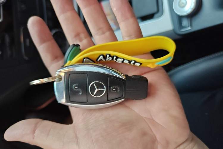 Used Mercedes-Benz GLK-Class 2014 GLK 260 4MATIC Dynamic Model Vehicle Key