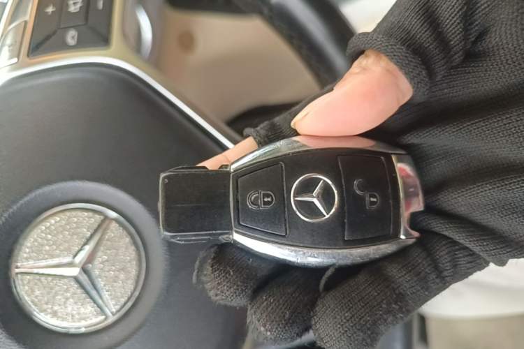 Used Mercedes-Benz GLK-Class 2014 GLK 200 Standard Model Vehicle Key