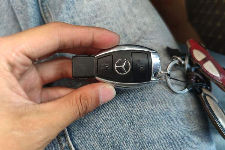 Used Mercedes-Benz GLK-Class 2014 GLK 200 Standard Model Vehicle Key