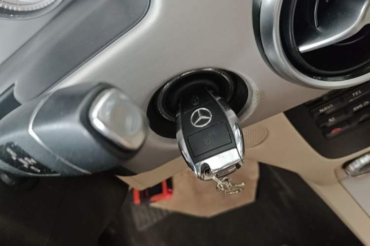 Used Mercedes-Benz GLK-Class 2014 GLK 200 Standard Model Vehicle Key