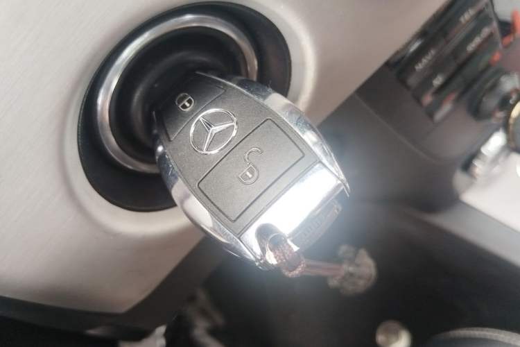 Used Mercedes-Benz GLK-Class 2014 GLK 200 Standard Model Vehicle Key