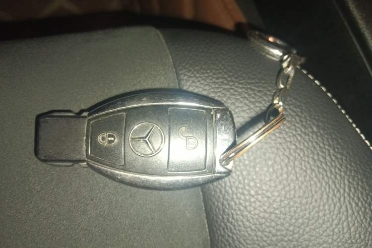 Used Mercedes-Benz GLK-Class 2014 GLK 200 Standard Model Vehicle Key