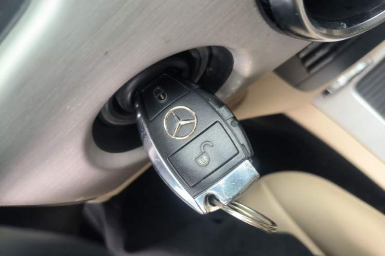 Used Mercedes-Benz GLK-Class 2014 GLK 260 4MATIC Dynamic Model Vehicle Key
