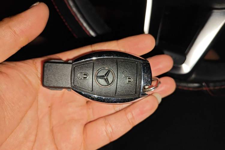 Used Mercedes-Benz GLK-Class 2014 GLK 200 Standard Model Vehicle Key