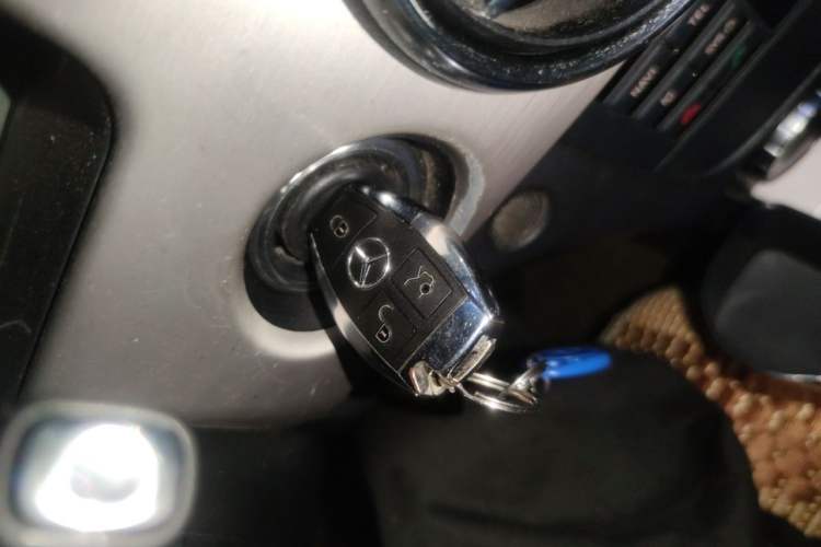 Used Mercedes-Benz GLK-Class 2014 GLK 200 Standard Model Vehicle Key