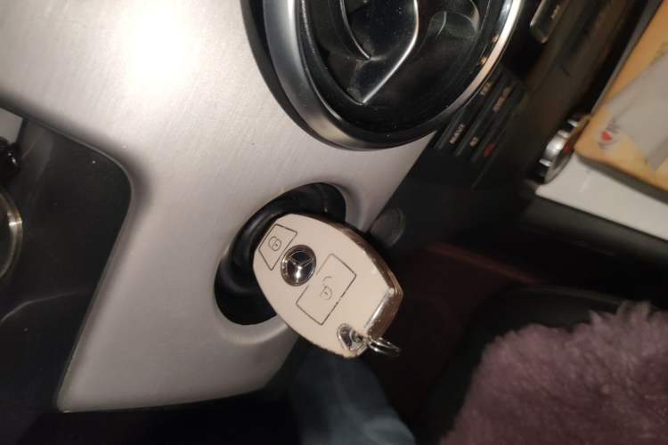 Used Mercedes-Benz GLK-Class 2014 GLK 200 Standard Model Vehicle Key