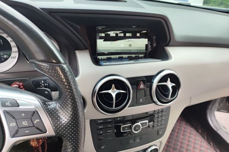 Used Mercedes-Benz GLK-Class 2015 GLK 300 4MATIC Fashion Edition Ultimate Version Audio And AC Panel