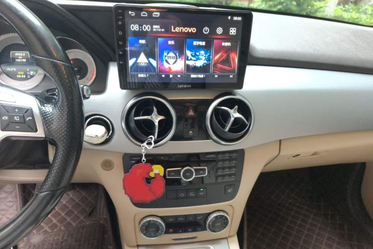 Used Mercedes-Benz GLK-Class 2015 GLK 260 4MATIC Fashion Edition Ultimate Version Audio And AC Panel