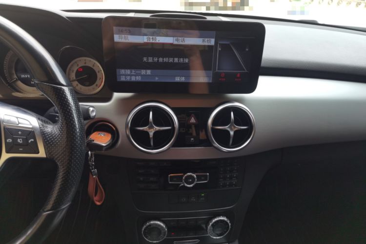 Used Mercedes-Benz GLK-Class 2015 GLK 260 4MATIC Dynamic Edition Ultimate Version Audio And AC Panel