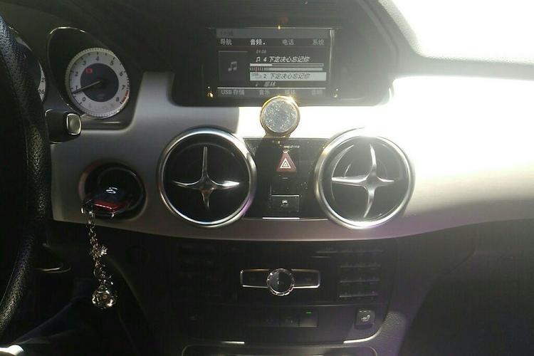Used Mercedes-Benz GLK-Class 2015 GLK 260 4MATIC Dynamic Edition Ultimate Version Audio And AC Panel