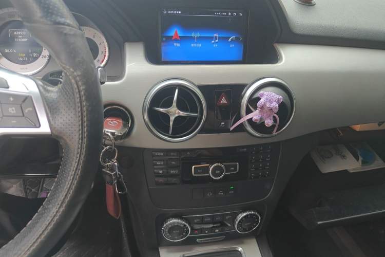 Used Mercedes-Benz GLK-Class 2015 GLK 260 4MATIC Dynamic Edition Ultimate Version Audio And AC Panel