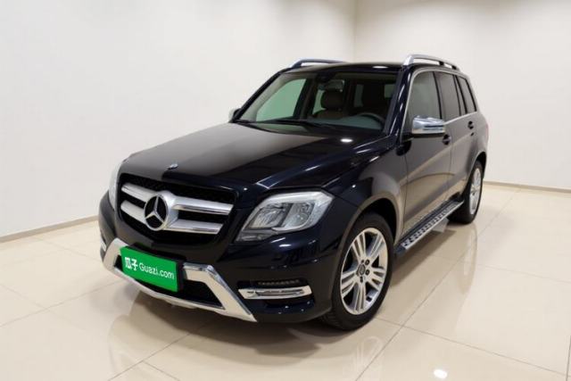 Ojetý Mercedes-Benz GLK-Class 2015 GLK 260 4MATIC Dynamic Edition Ultimate Version