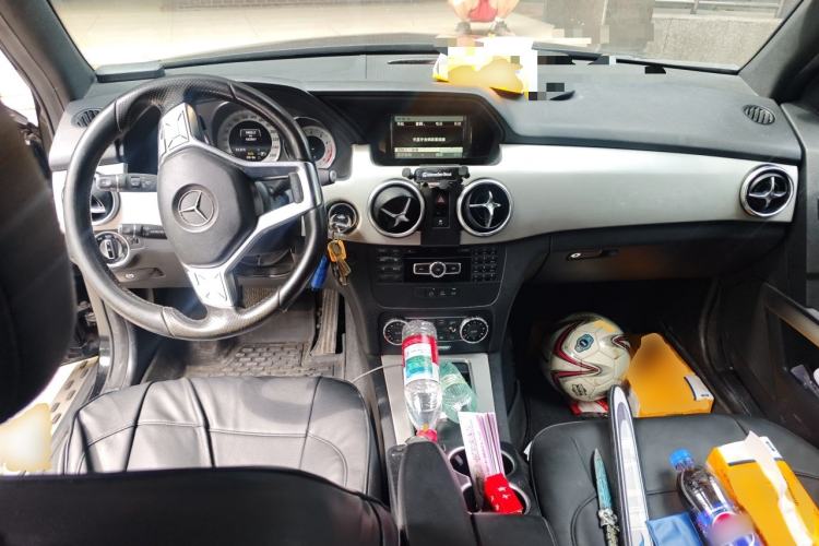 Used Mercedes-Benz GLK-Class 2015 GLK 260 4MATIC Dynamic Edition Ultimate Version Center Console