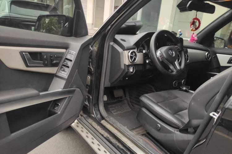 Used Mercedes-Benz GLK-Class 2015 GLK 260 4MATIC Fashion Edition Ultimate Version Driver Seat