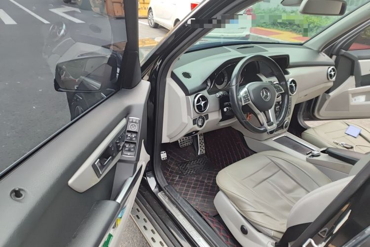Used Mercedes-Benz GLK-Class 2015 GLK 300 4MATIC Fashion Edition Ultimate Version Driver Seat