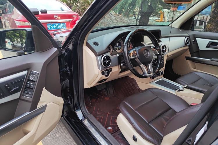 Used Mercedes-Benz GLK-Class 2015 GLK 260 4MATIC Dynamic Edition Ultimate Version Driver Seat