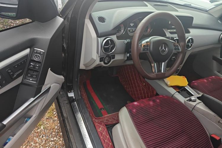 Used Mercedes-Benz GLK-Class 2015 GLK 260 4MATIC Dynamic Edition Ultimate Version Driver Seat