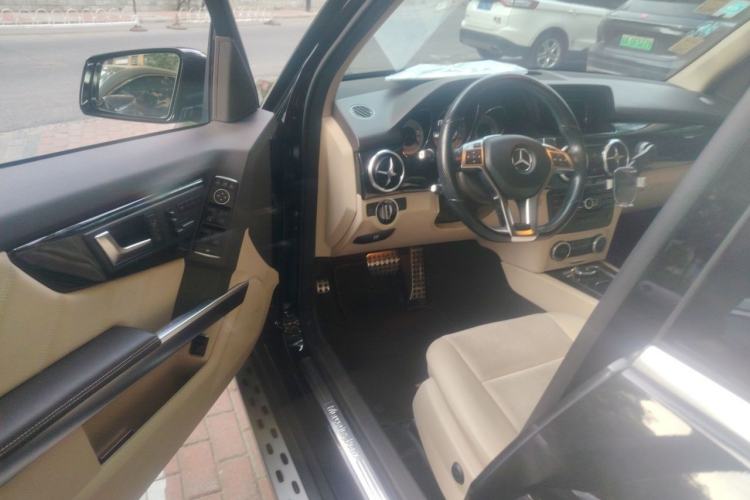 Used Mercedes-Benz GLK-Class 2015 GLK 300 4MATIC Luxury Ultimate Edition Driver Seat