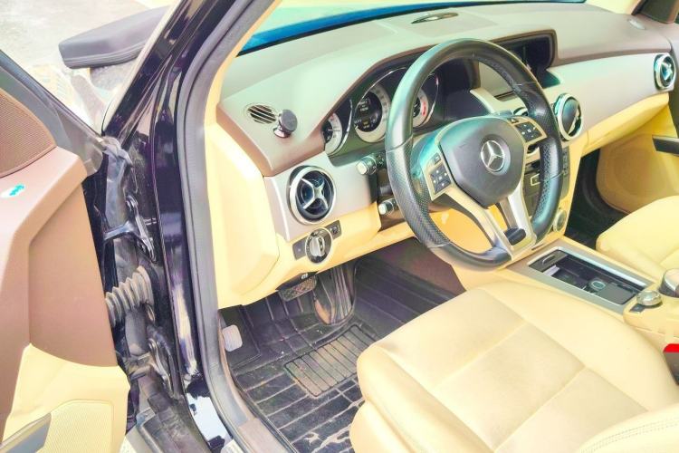 Used Mercedes-Benz GLK-Class 2015 GLK 260 4MATIC Dynamic Edition Ultimate Version Driver Seat