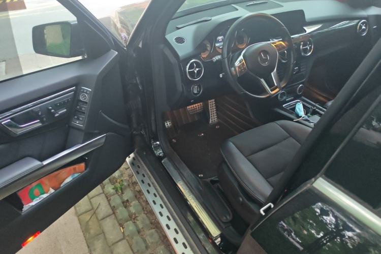 Used Mercedes-Benz GLK-Class 2015 GLK 300 4MATIC Luxury Ultimate Edition Driver Seat