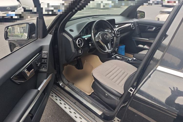 Used Mercedes-Benz GLK-Class 2015 GLK 260 4MATIC Fashion Edition Ultimate Version Driver Seat