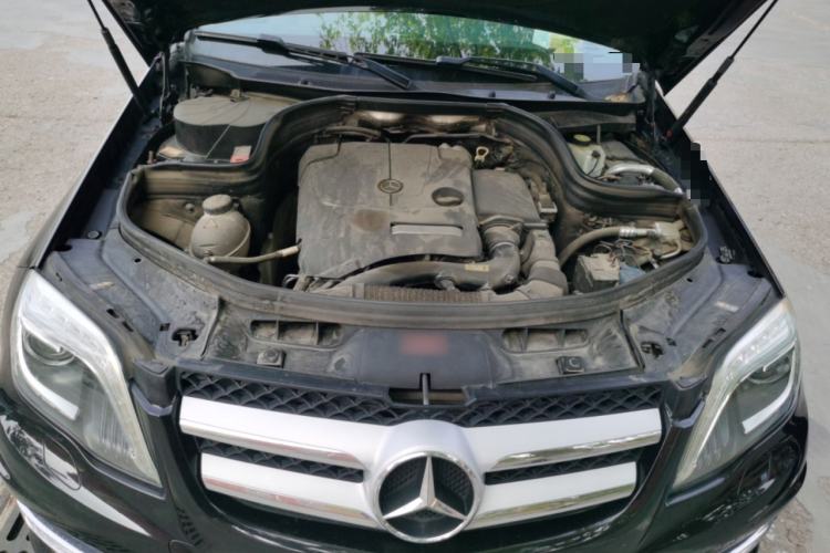 Used Mercedes-Benz GLK-Class 2015 GLK 260 4MATIC Fashion Edition Ultimate Version Engine Bay