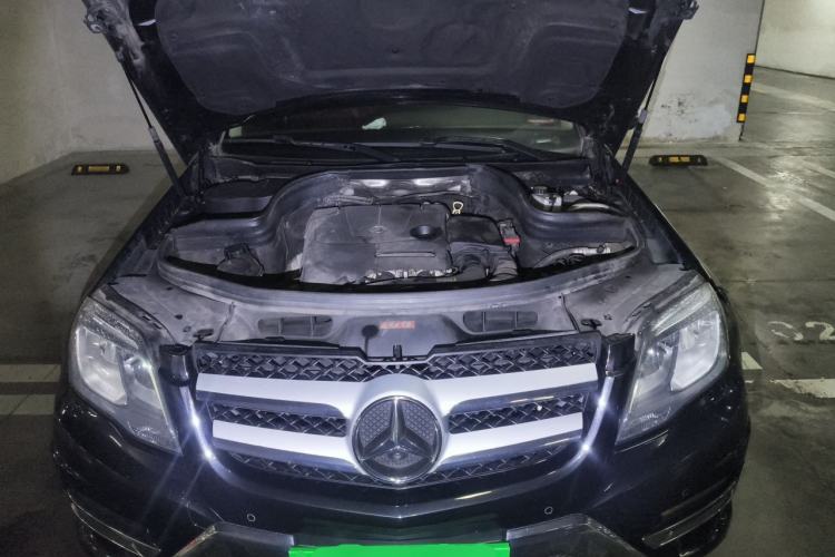 Used Mercedes-Benz GLK-Class 2015 GLK 260 4MATIC Dynamic Edition Ultimate Version Engine Bay